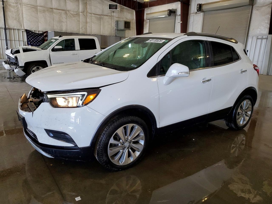 Vista de 2017 BUICK ENCORE PREFERRED, ángulo 1