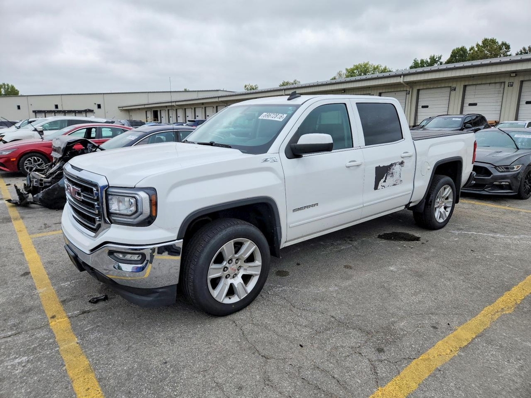 منظر 2017 GMC SIERRA K1500 SLE، زاوية 1