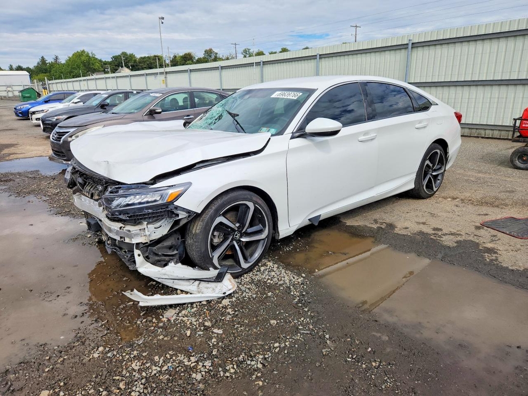 Vue de 2019 HONDA ACCORD SPORT, angle 1