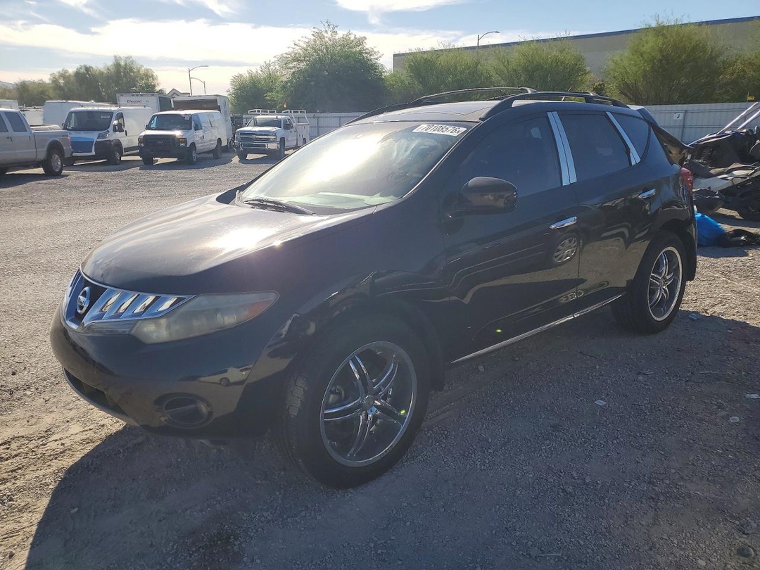 Вид 2010 NISSAN MURANO S, угол 1