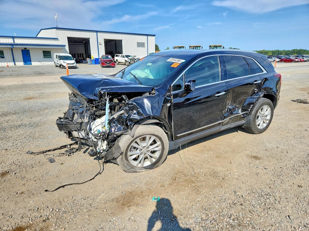 Vue de 2023 CADILLAC XT5 LUXURY, angle 1