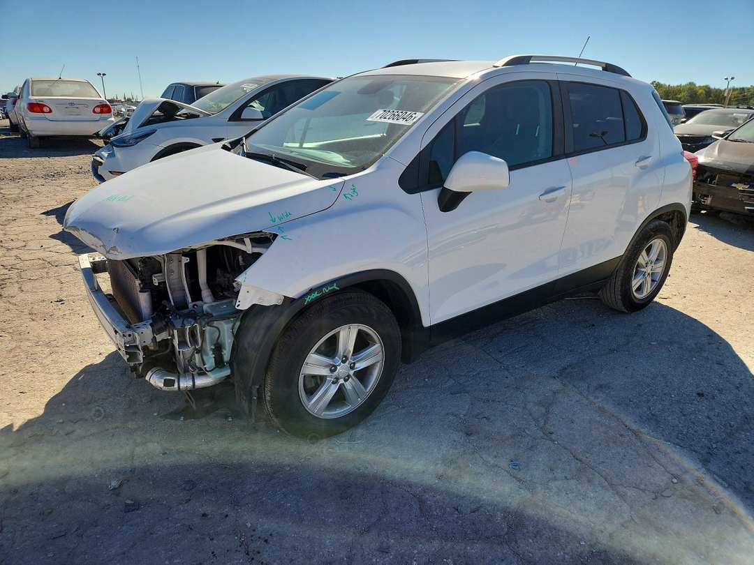 Vista de 2022 CHEVROLET TRAX 1LT, ángulo 1