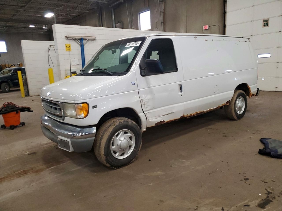 Vue de 2002 FORD ECONOLINE E350 SUPER DUTY VAN, angle 1
