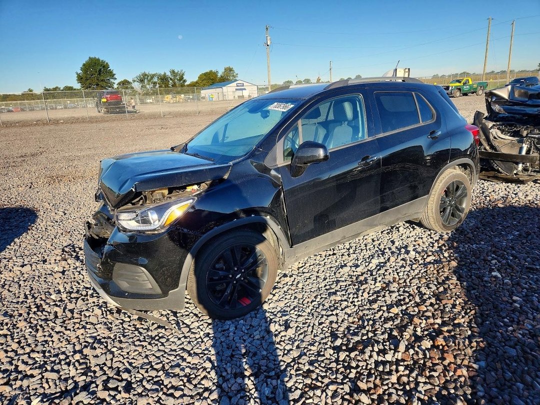 منظر 2020 CHEVROLET TRAX 1LT، زاوية 1