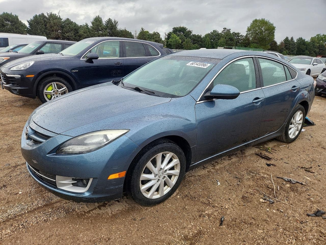 Vue de 2013 MAZDA 6 TOURING, angle 1