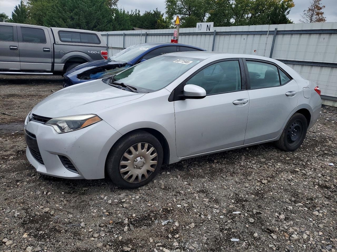Vedere 2016 TOYOTA COROLLA LE, unghi 1
