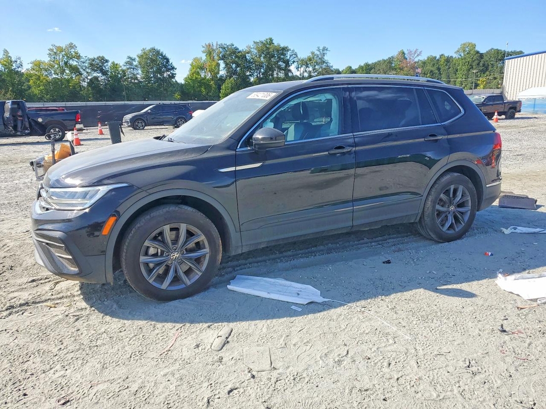 Вид 2023 VOLKSWAGEN TIGUAN SE, угол 1