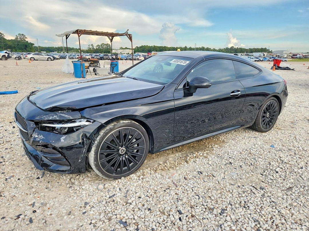 Вид 2024 MERCEDES-BENZ CLE 450 4MATIC, угол 1