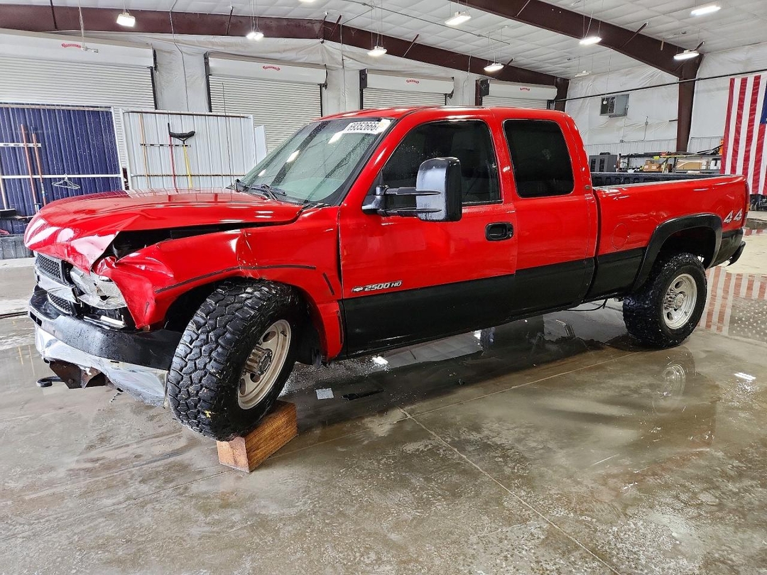 Vue de 2002 CHEVROLET SILVERADO K2500 HEAVY DUTY, angle 1