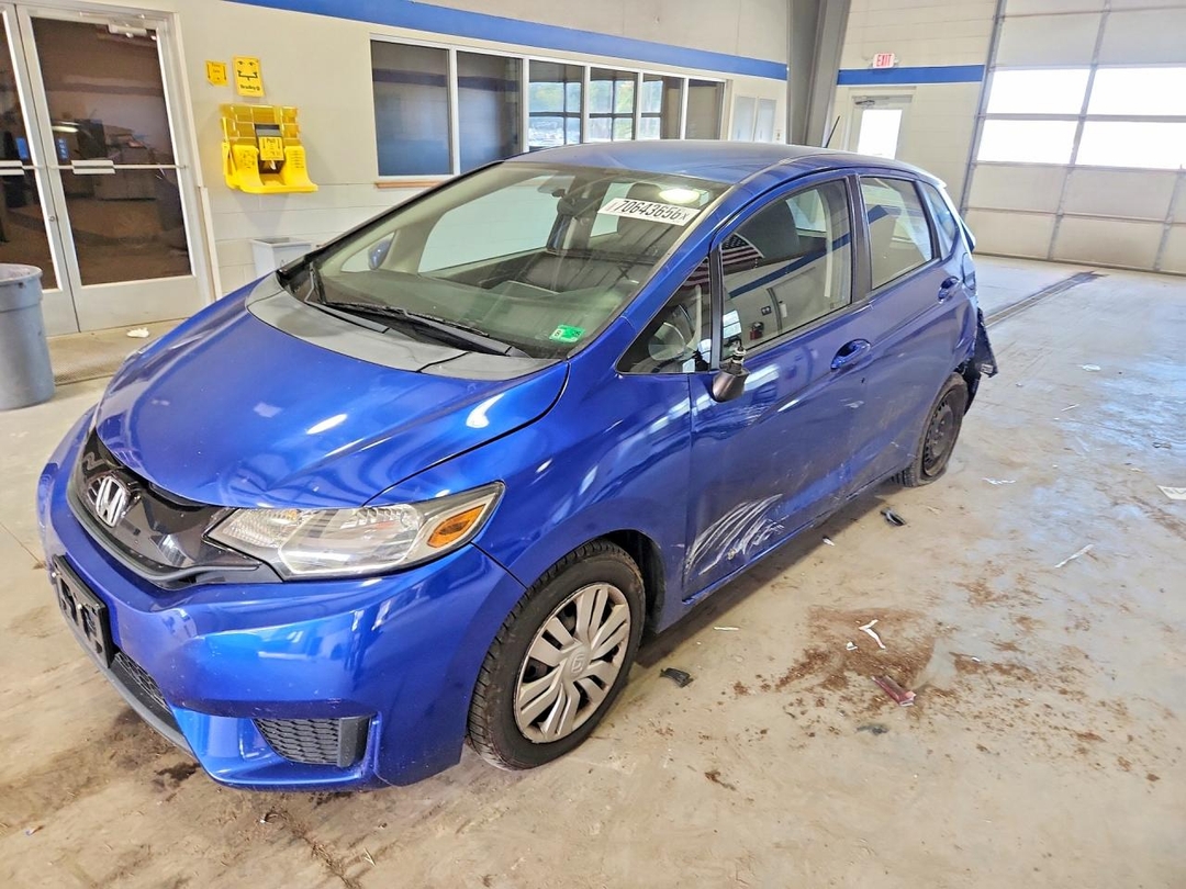 منظر 2017 HONDA FIT LX، زاوية 1