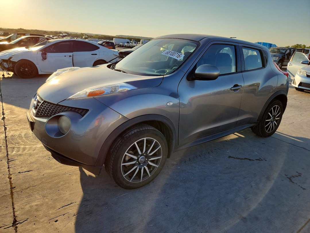 Vedere 2013 NISSAN JUKE S, unghi 1