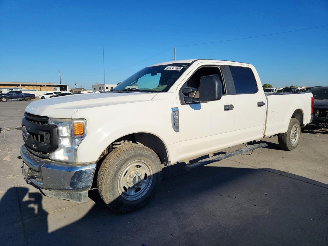 Vista de 2021 FORD F250 SUPER DUTY, ángulo 1