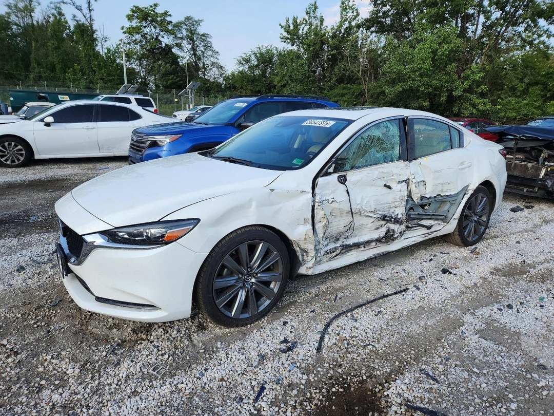 Vue de 2018 MAZDA 6 GRAND TOURING, angle 1