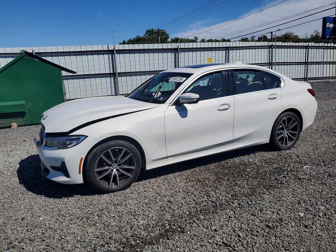 Vedere 2020 BMW 330XI, unghi 1