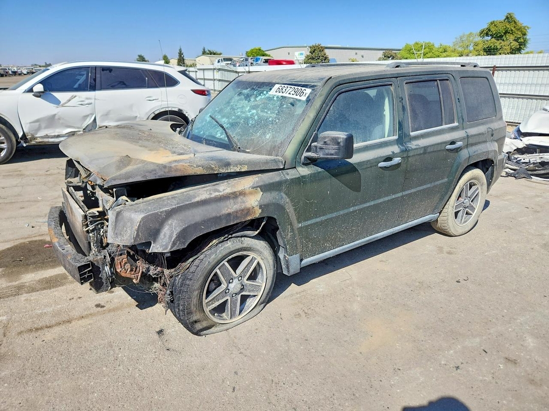 منظر 2008 JEEP PATRIOT SPORT، زاوية 1