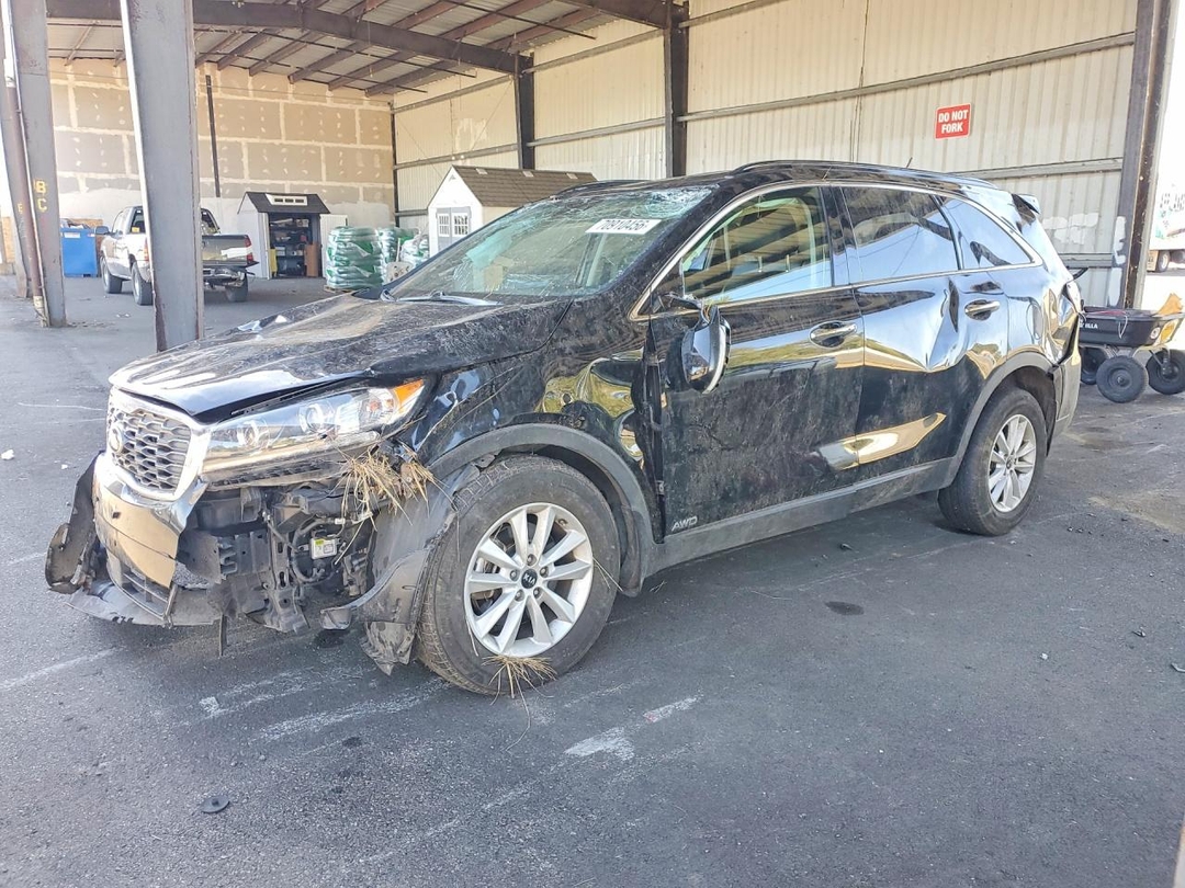 Вид 2020 KIA SORENTO S, угол 1
