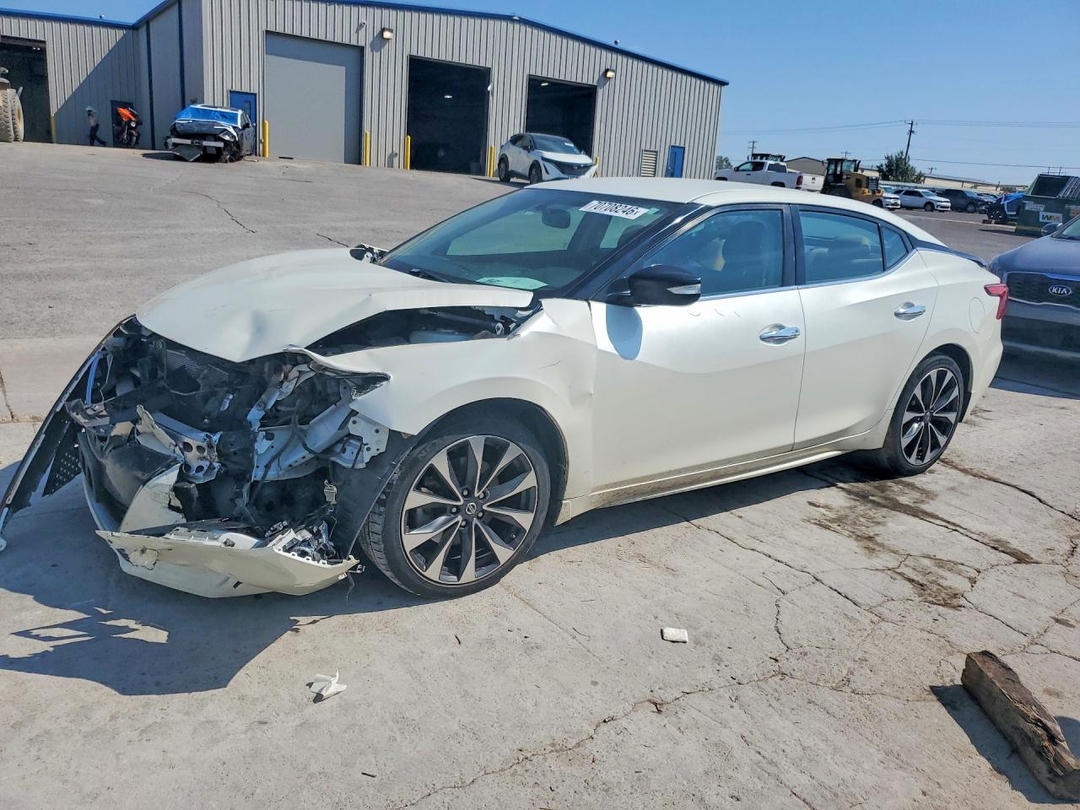 Вид 2016 NISSAN MAXIMA 3.5 SR, угол 1