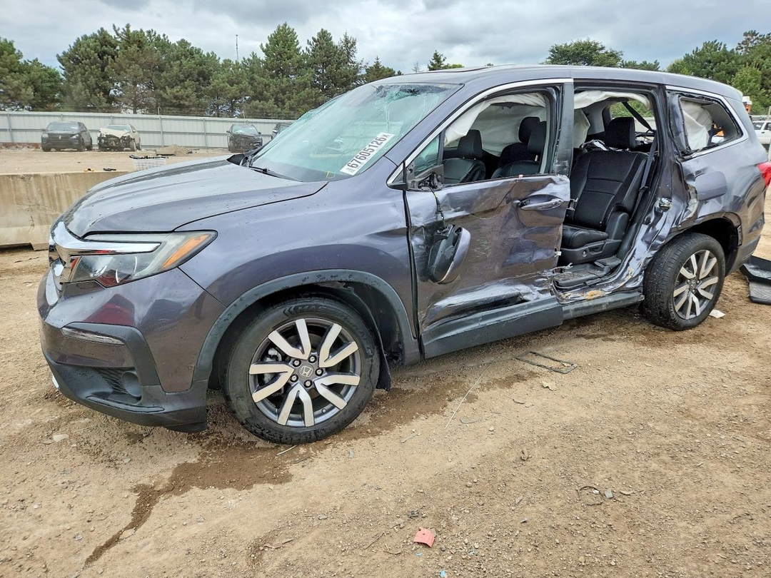 Vue de 2019 HONDA PILOT EXL, angle 1