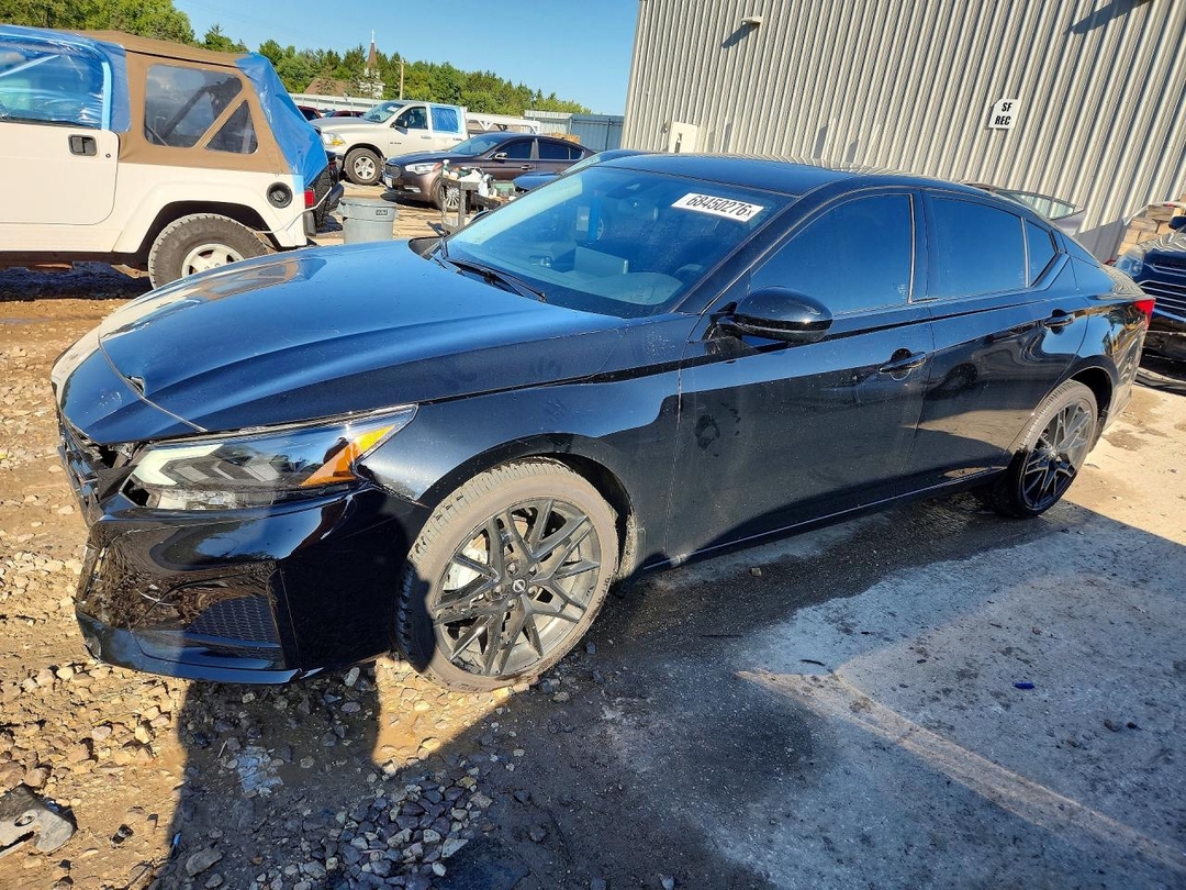 منظر 2026 NISSAN ALTIMA SR، زاوية 1