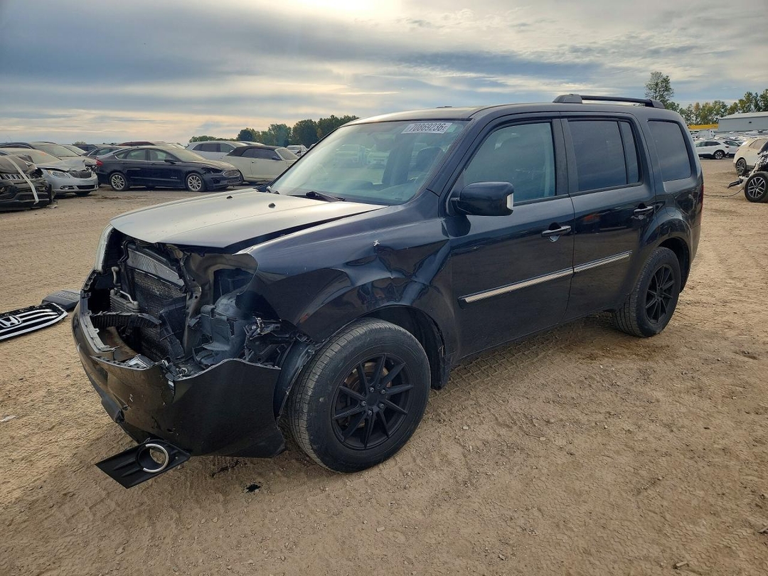 Вид 2013 HONDA PILOT TOURING, угол 1