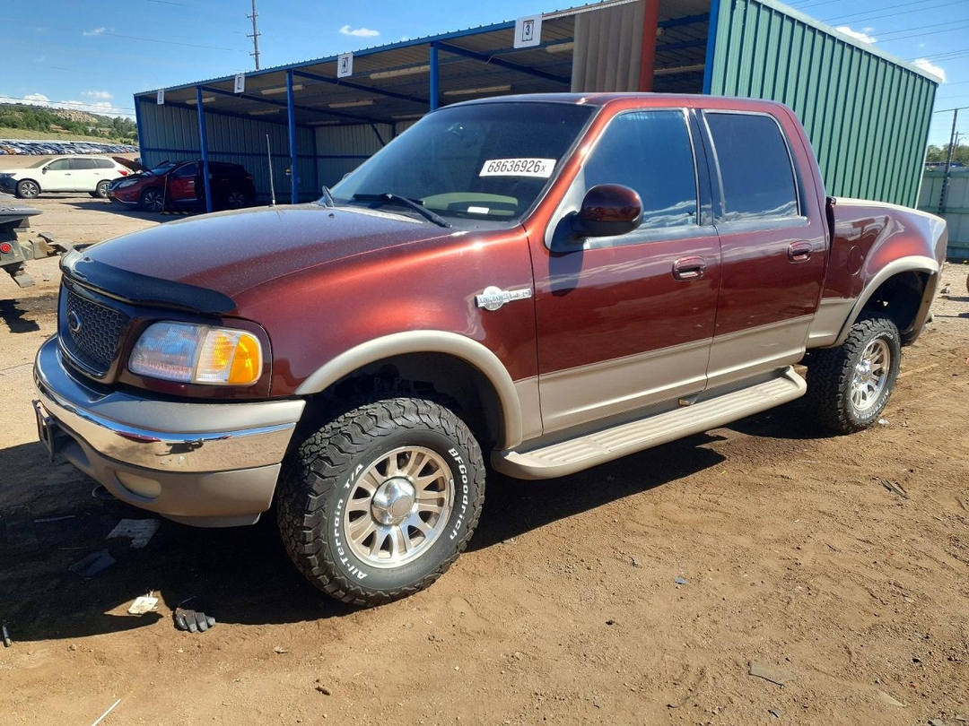 Vista de 2002 FORD F150 SUPERCREW, ángulo 1
