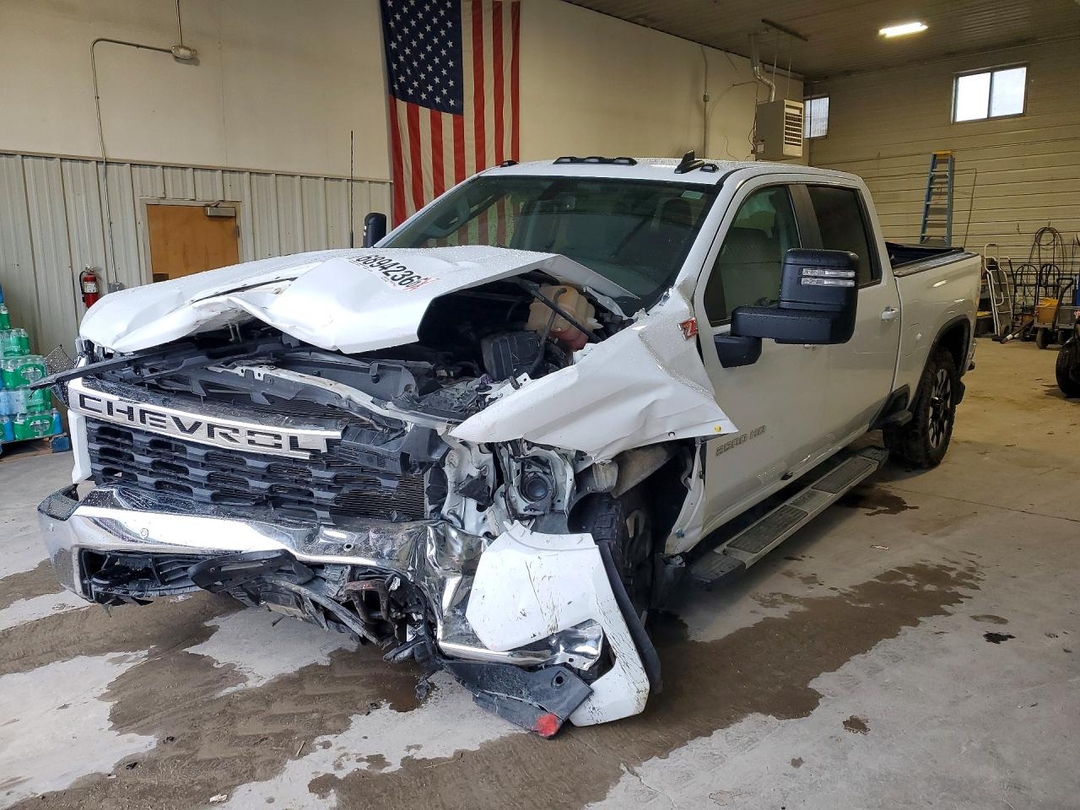 منظر 2020 CHEVROLET SILVERADO K2500 HEAVY DUTY LT، زاوية 1