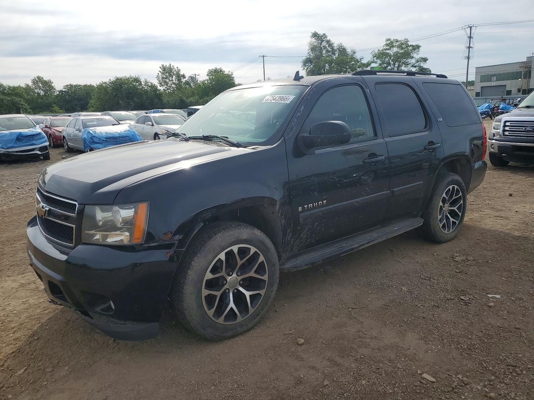 Vue de 2007 CHEVROLET TAHOE K1500, angle 1