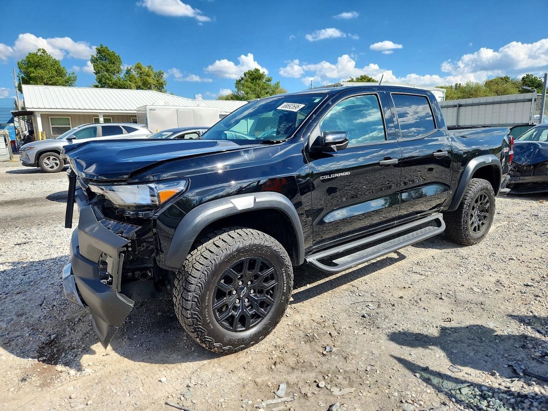 Vista de 2026 CHEVROLET COLORADO TRAIL BOSS, ángulo 1