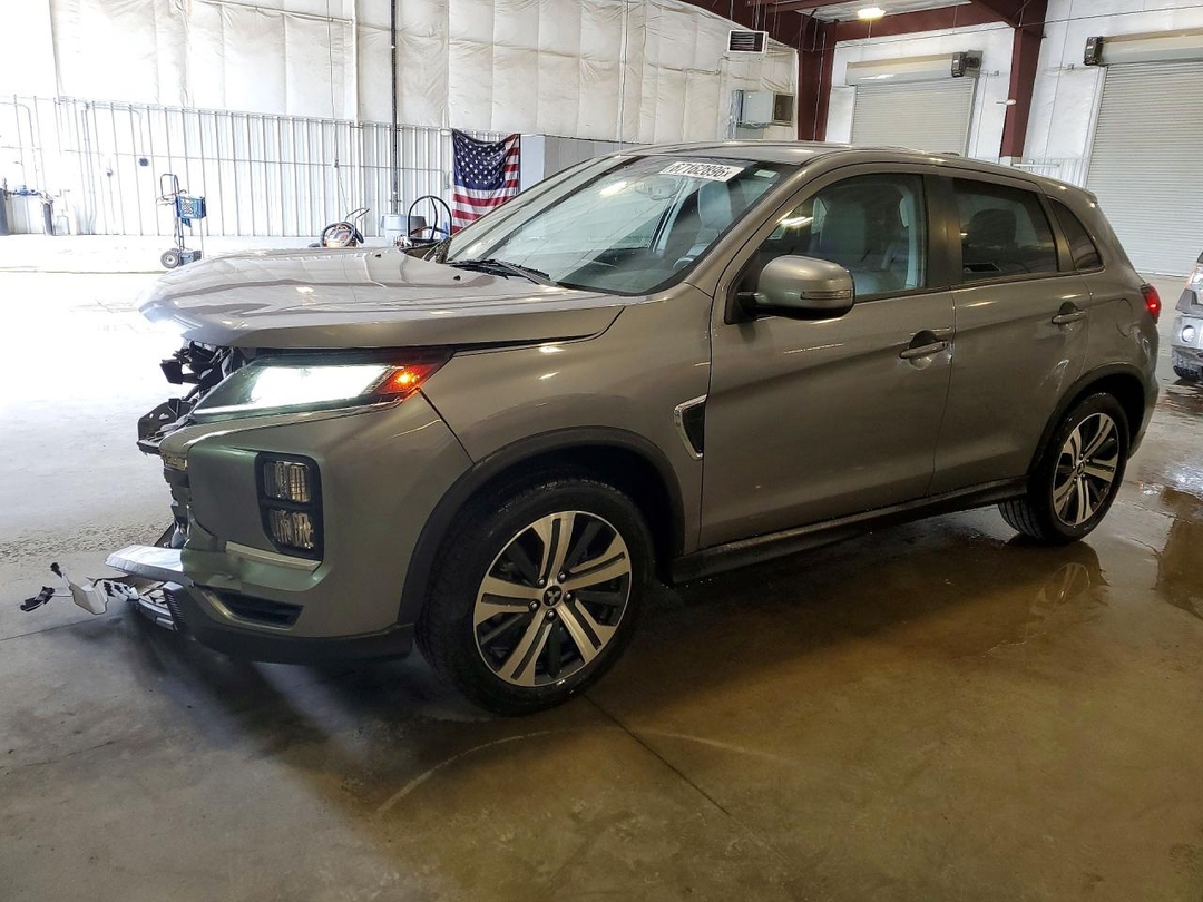 Vue de 2024 MITSUBISHI OUTLANDER SPORT S/SE, angle 1