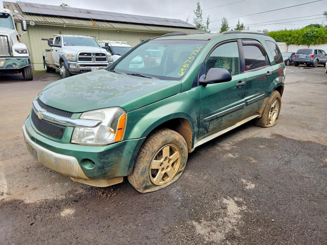 منظر 2005 CHEVROLET EQUINOX LS، زاوية 1