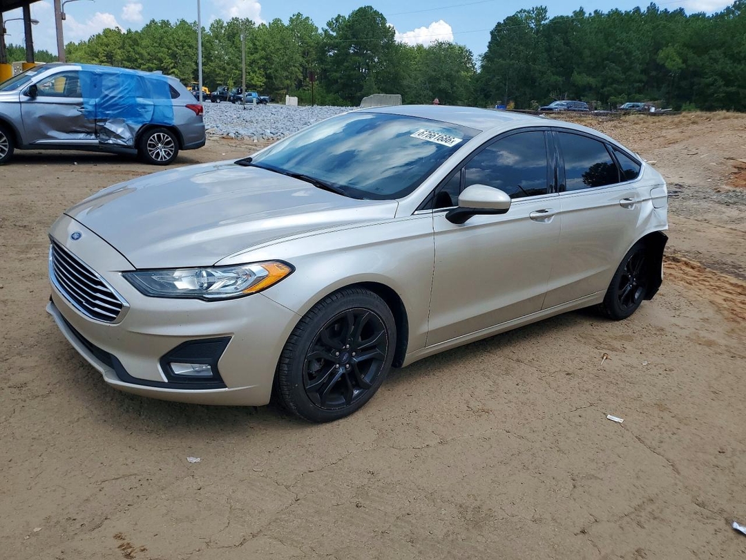 Vista de 2019 FORD FUSION SE, ángulo 1