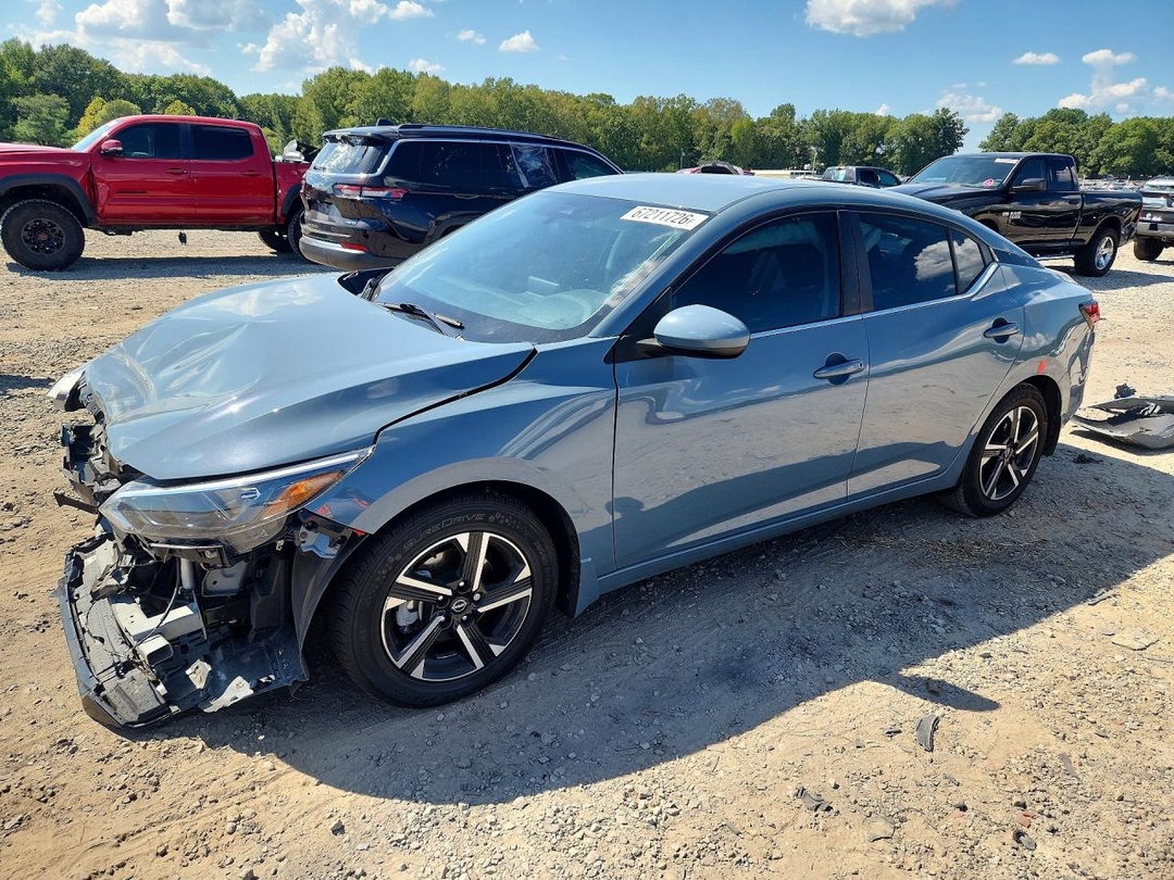 Вид 2024 NISSAN SENTRA SV, угол 1