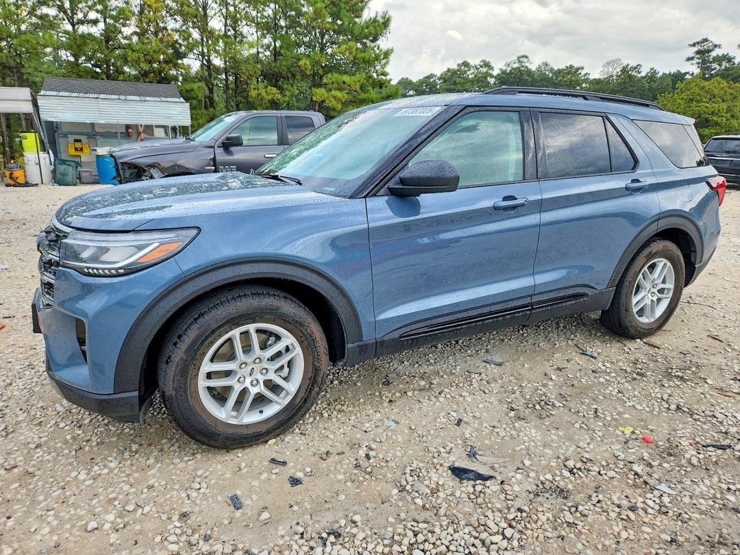Vue de 2026 FORD EXPLORER ACTIVE, angle 1