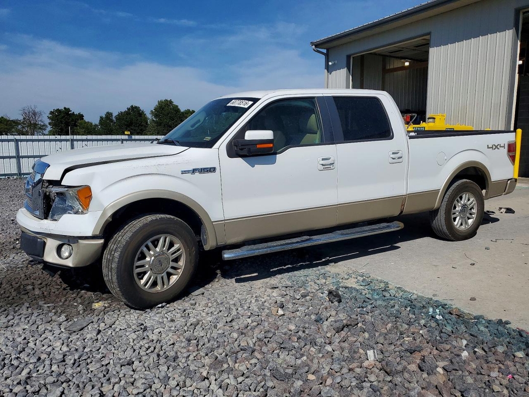 Vista de 2010 FORD F150 SUPERCREW, ángulo 1