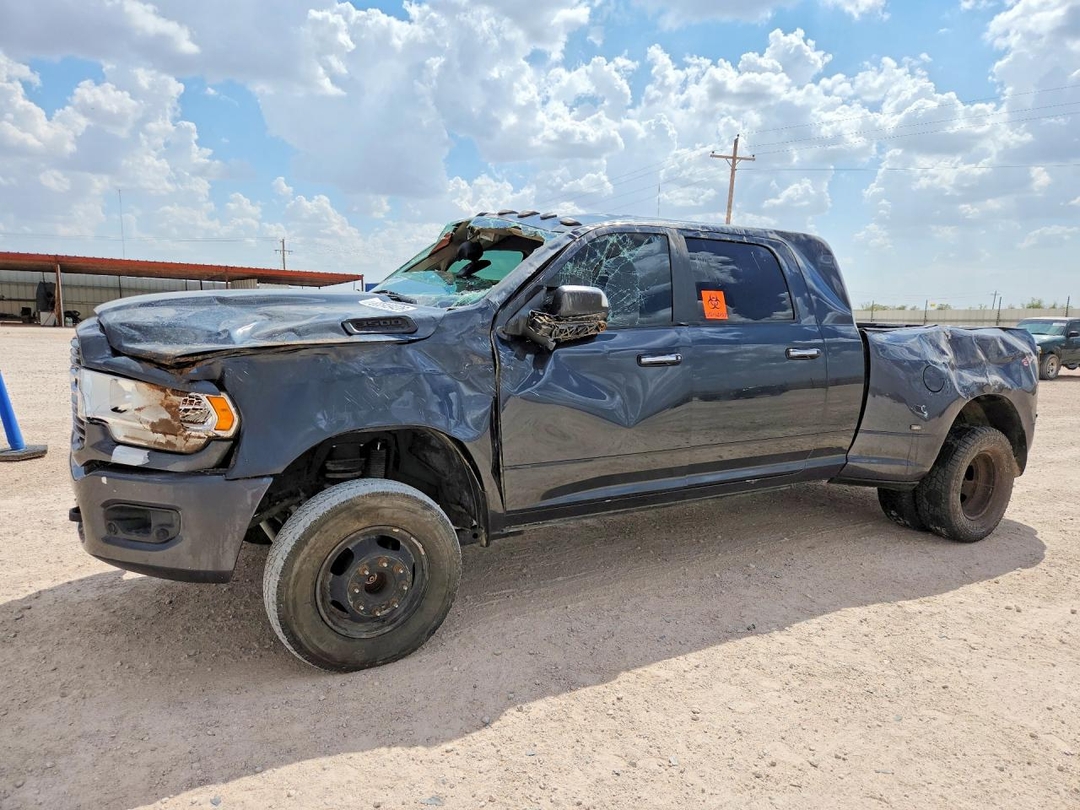 Вид 2019 RAM 3500 BIG HORN, угол 1