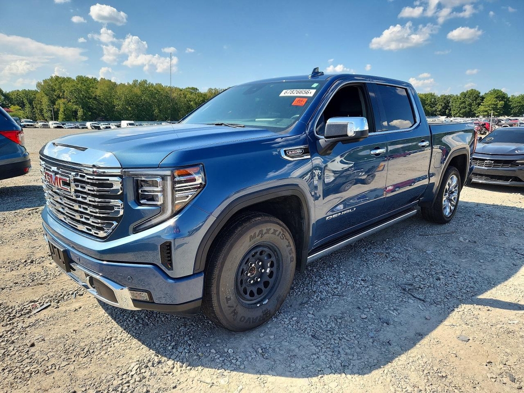 Вид 2025 GMC SIERRA K1500 DENALI, угол 1