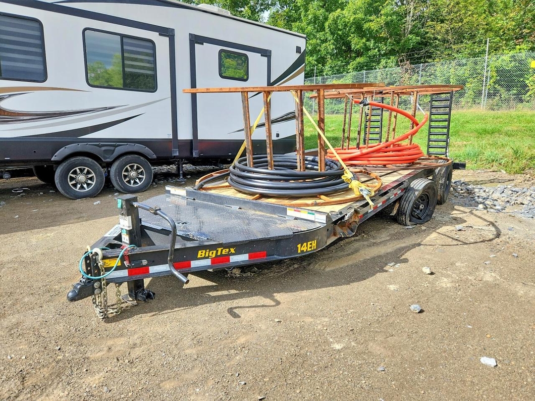 Vista de 2026 BIG TEX 14EH-20D3A-KRBK EQUIPMENT TRAILER, ángulo 1