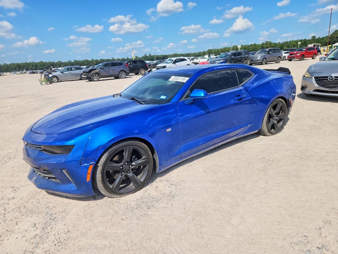 Vedere 2017 CHEVROLET CAMARO LT, unghi 1