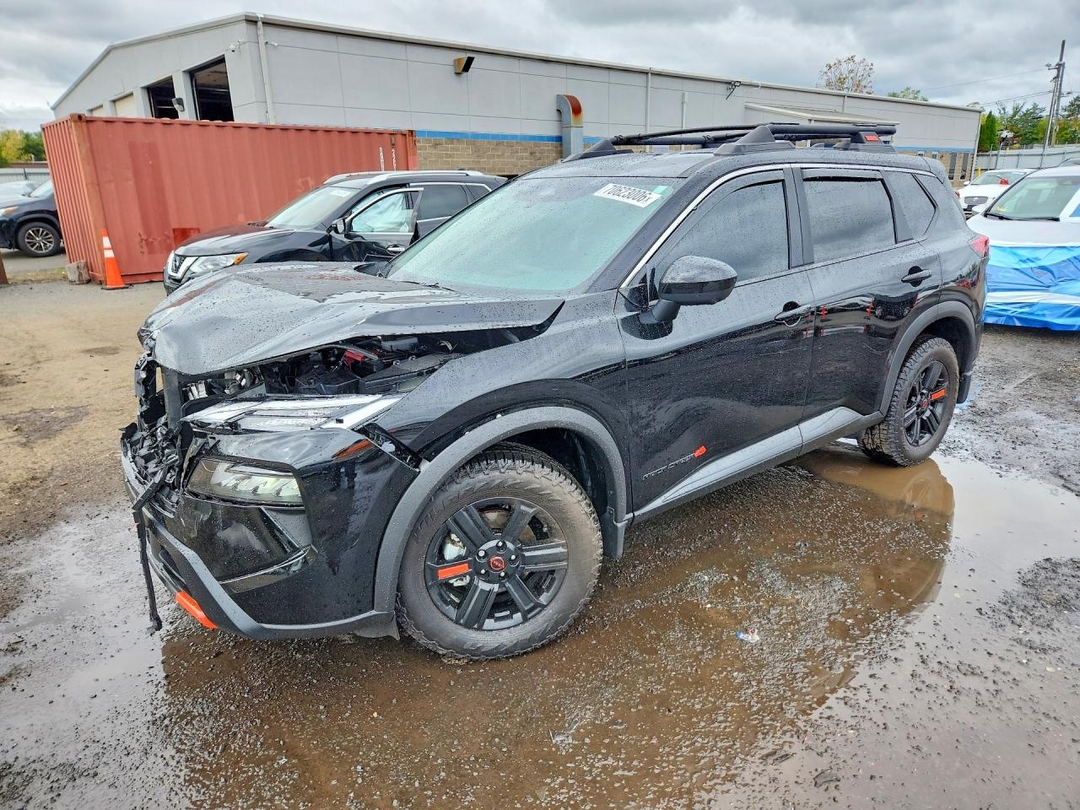 Вид 2026 NISSAN ROGUE ROCK CREEK, угол 1