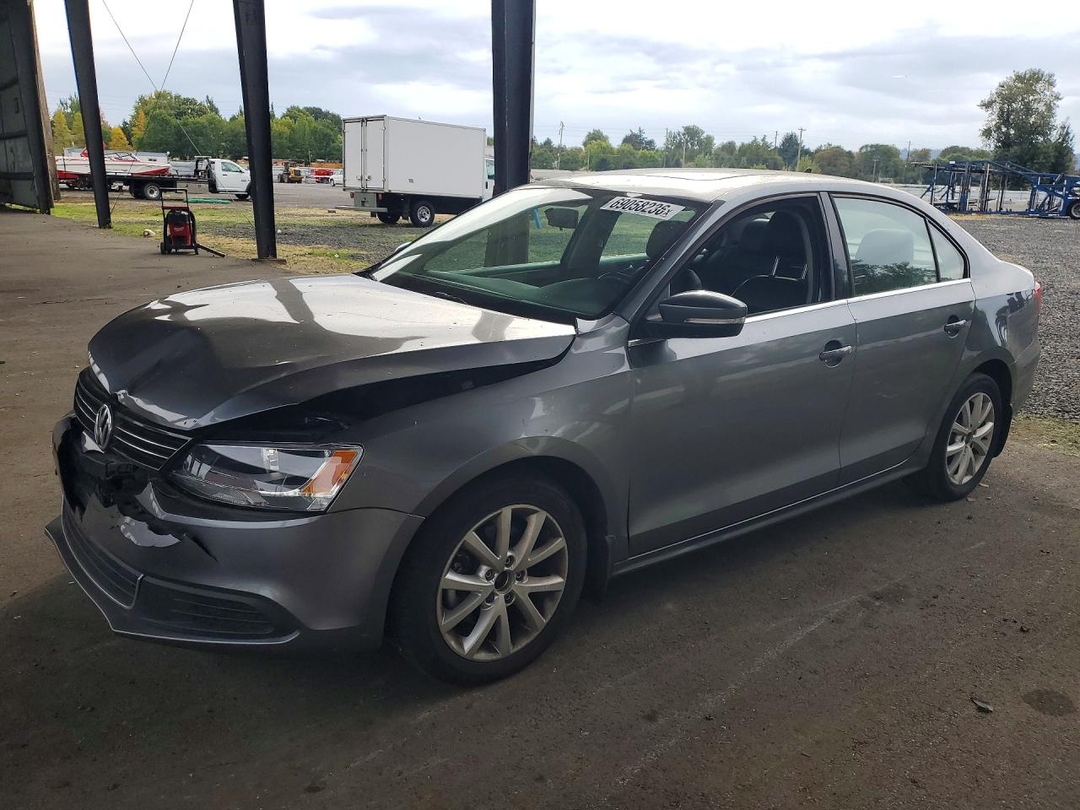 Vedere 2013 VOLKSWAGEN JETTA SE, unghi 1
