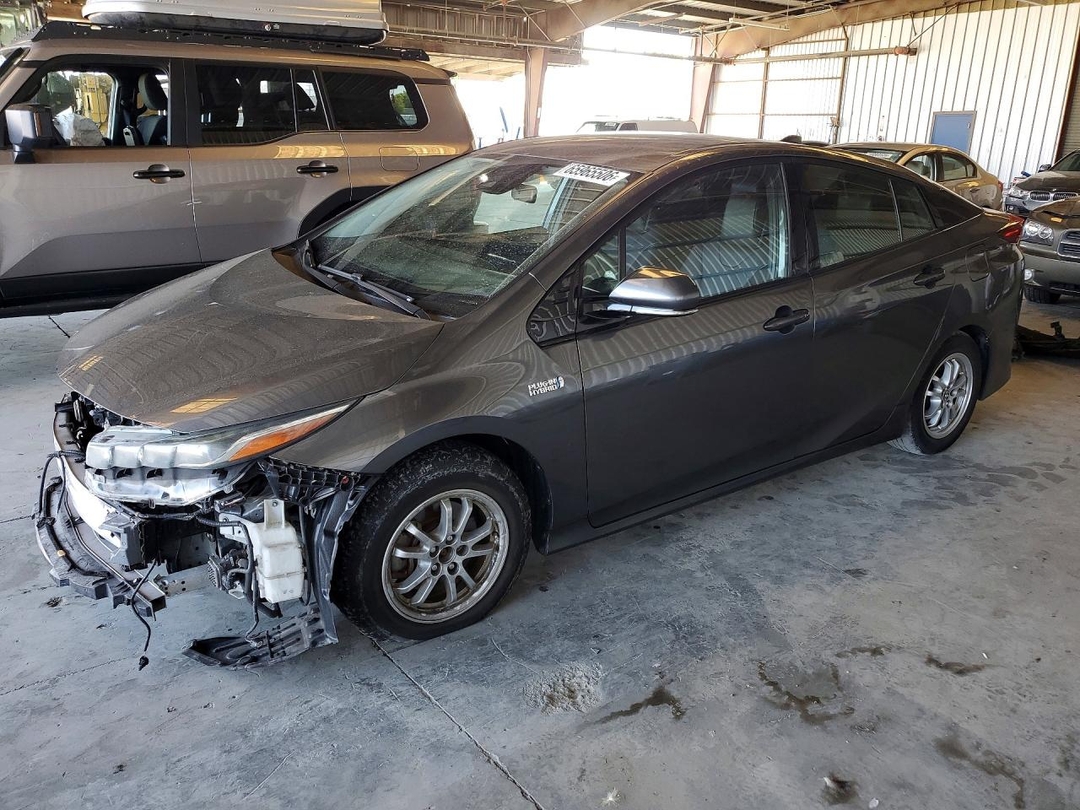 Vue de 2020 TOYOTA PRIUS PRIME XLE, angle 1
