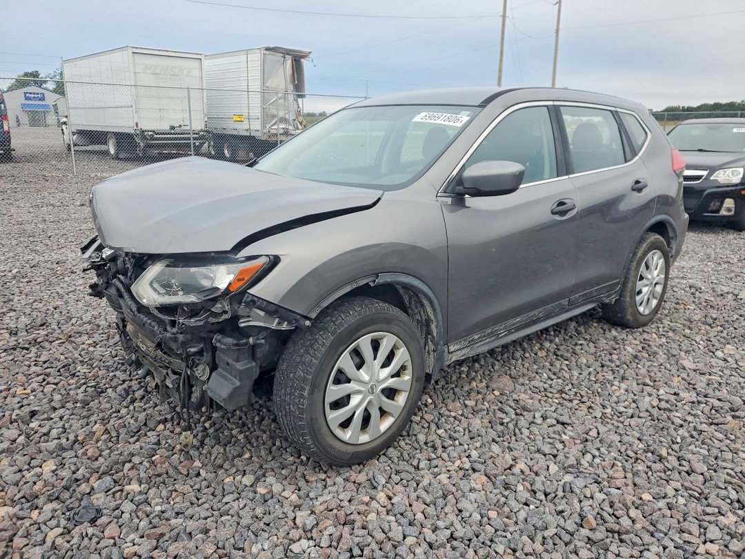 Vue de 2017 NISSAN ROGUE S, angle 1
