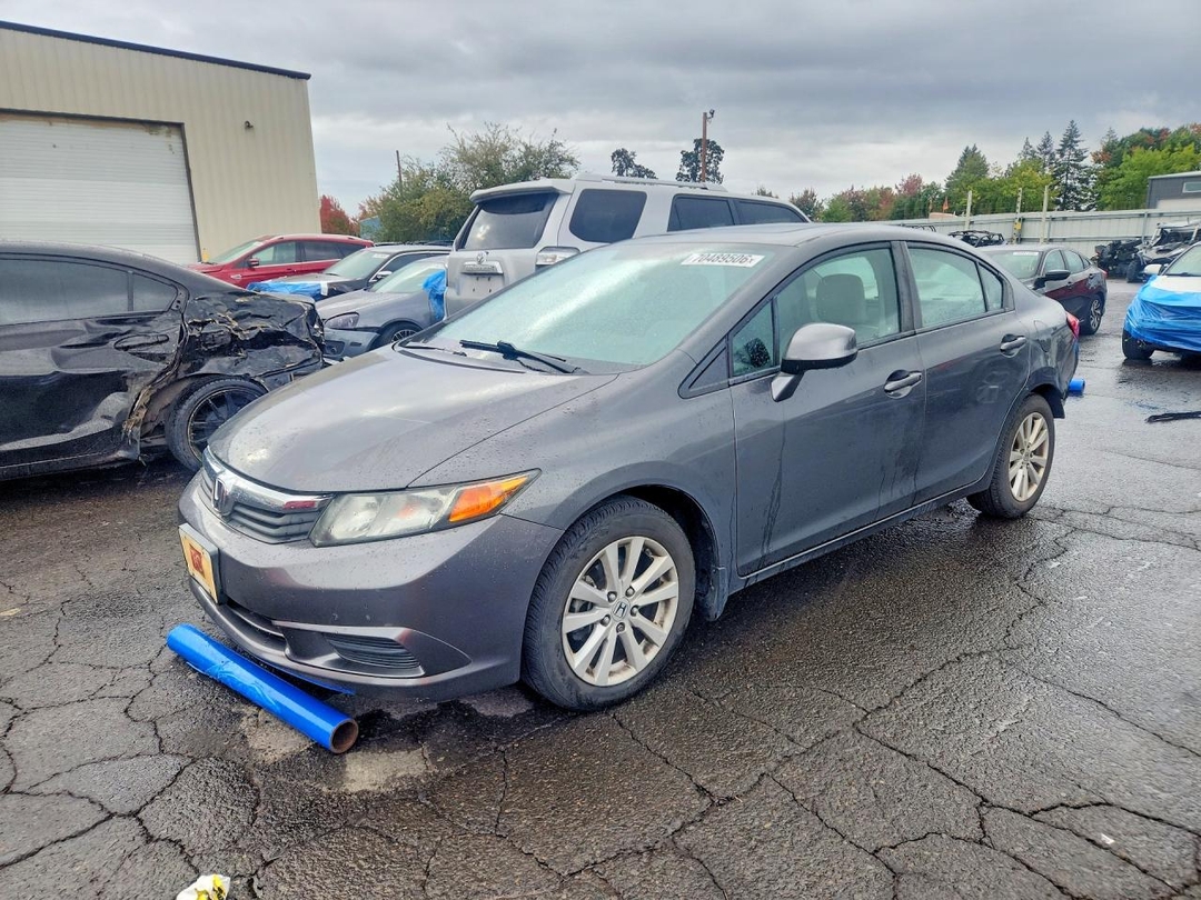 Vue de 2012 HONDA CIVIC EXL, angle 1