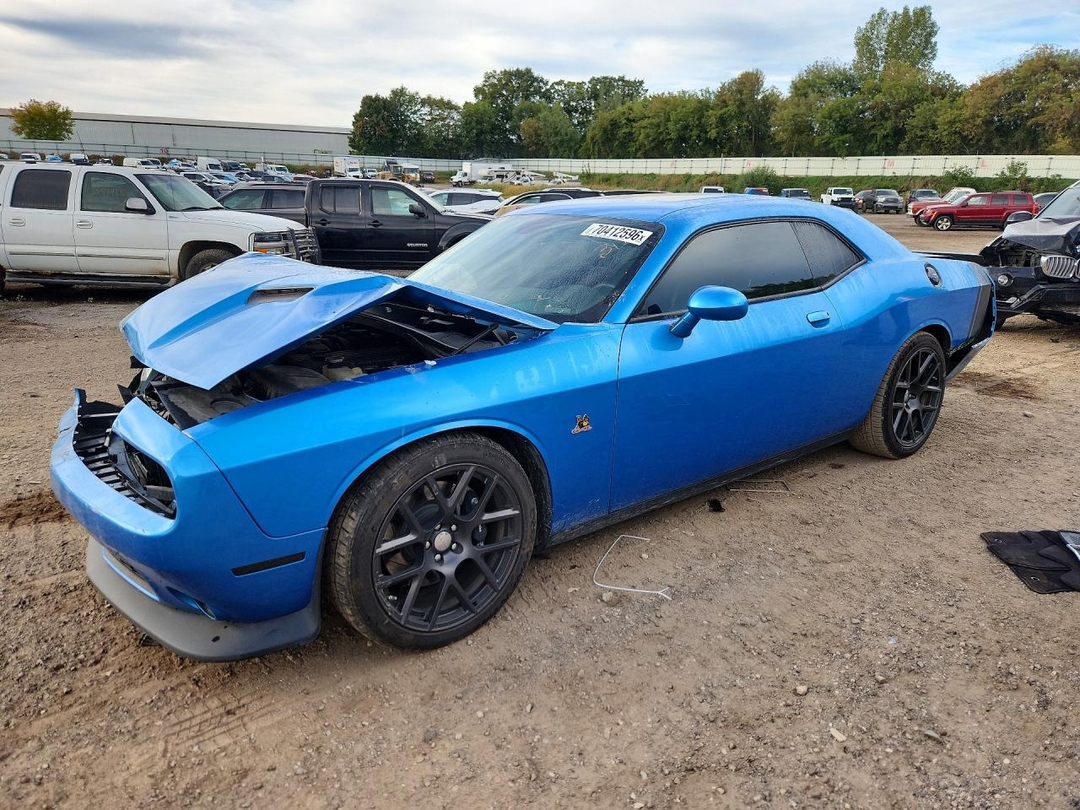 منظر 2016 DODGE CHALLENGER R/T SCAT PACK، زاوية 1