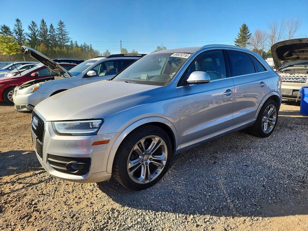 Vedere 2015 AUDI Q3 PREMIUM PLUS, unghi 1