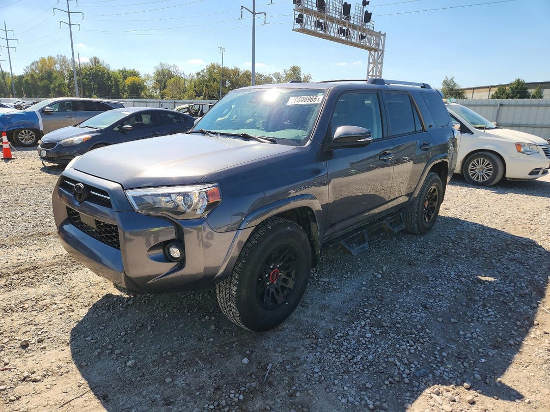 Vedere 2021 TOYOTA 4RUNNER SR5 PREMIUM, unghi 1