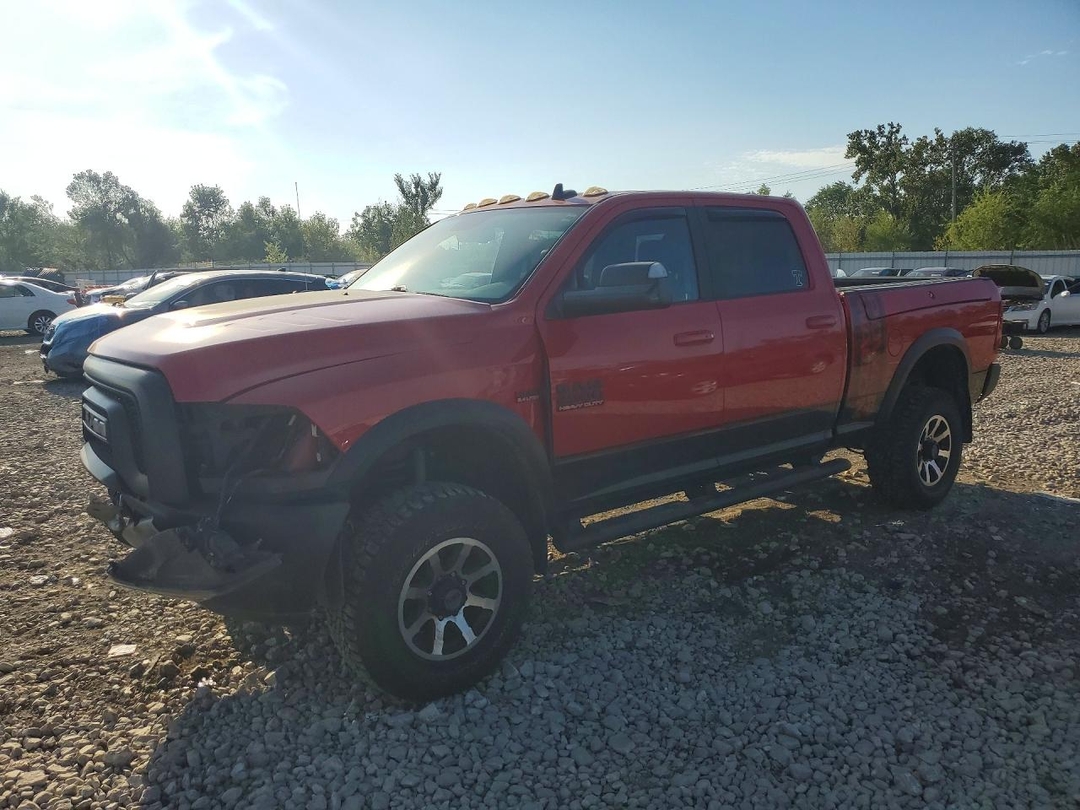 Vue de 2018 RAM 2500 POWERWAGON, angle 1
