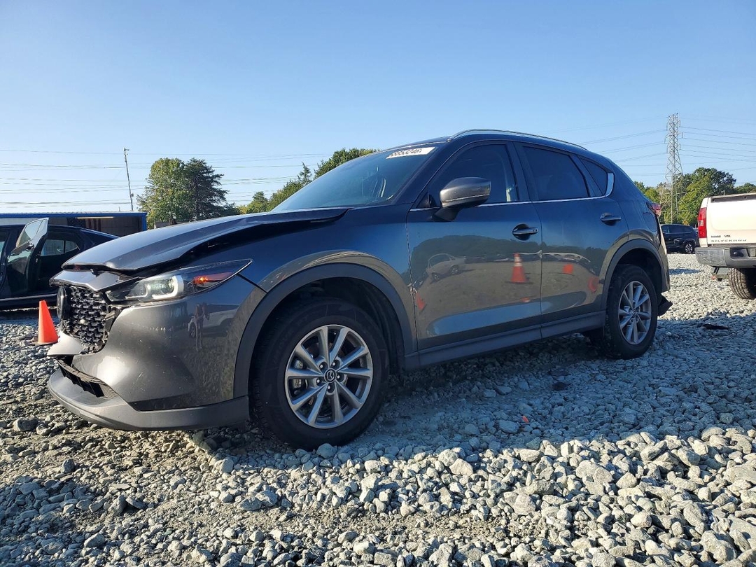 Vue de 2022 MAZDA CX-5 PREFERRED, angle 1