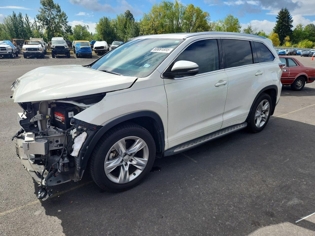Vue de 2015 TOYOTA HIGHLANDER LIMITED PLATINUM, angle 1