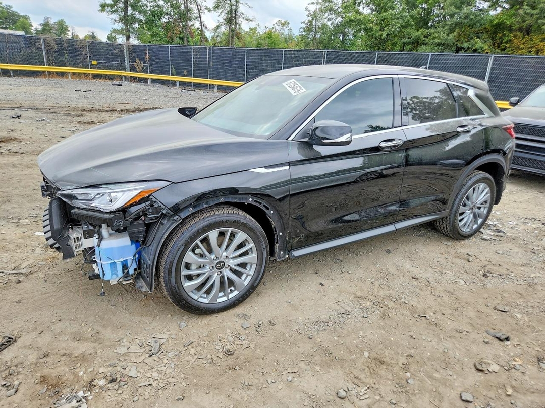 Vista de 2024 INFINITI QX50 PURE, ángulo 1